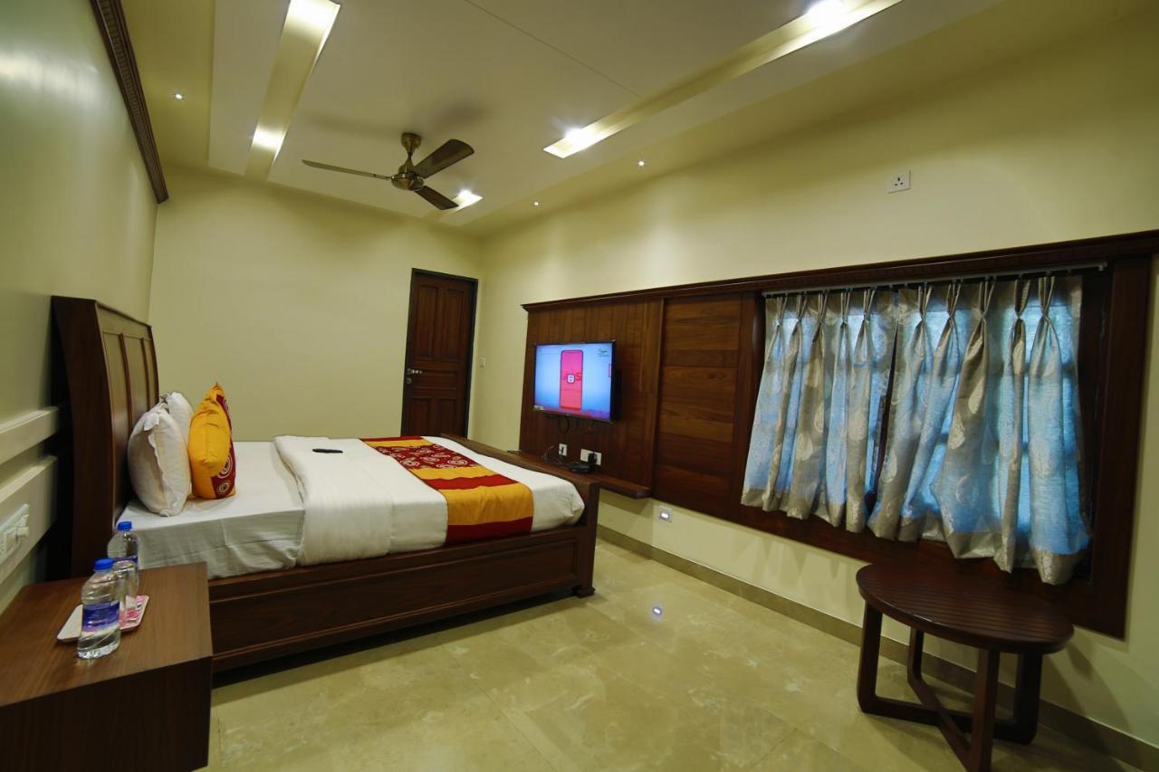 Mid Town Inn مونت ابو المظهر الخارجي الصورة